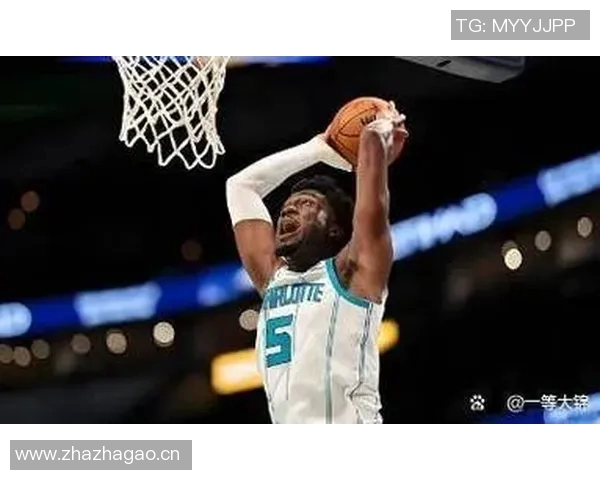 太阳队史第二!格雷森·阿伦场均进2.7个三分 仅次昆汀·理查德森